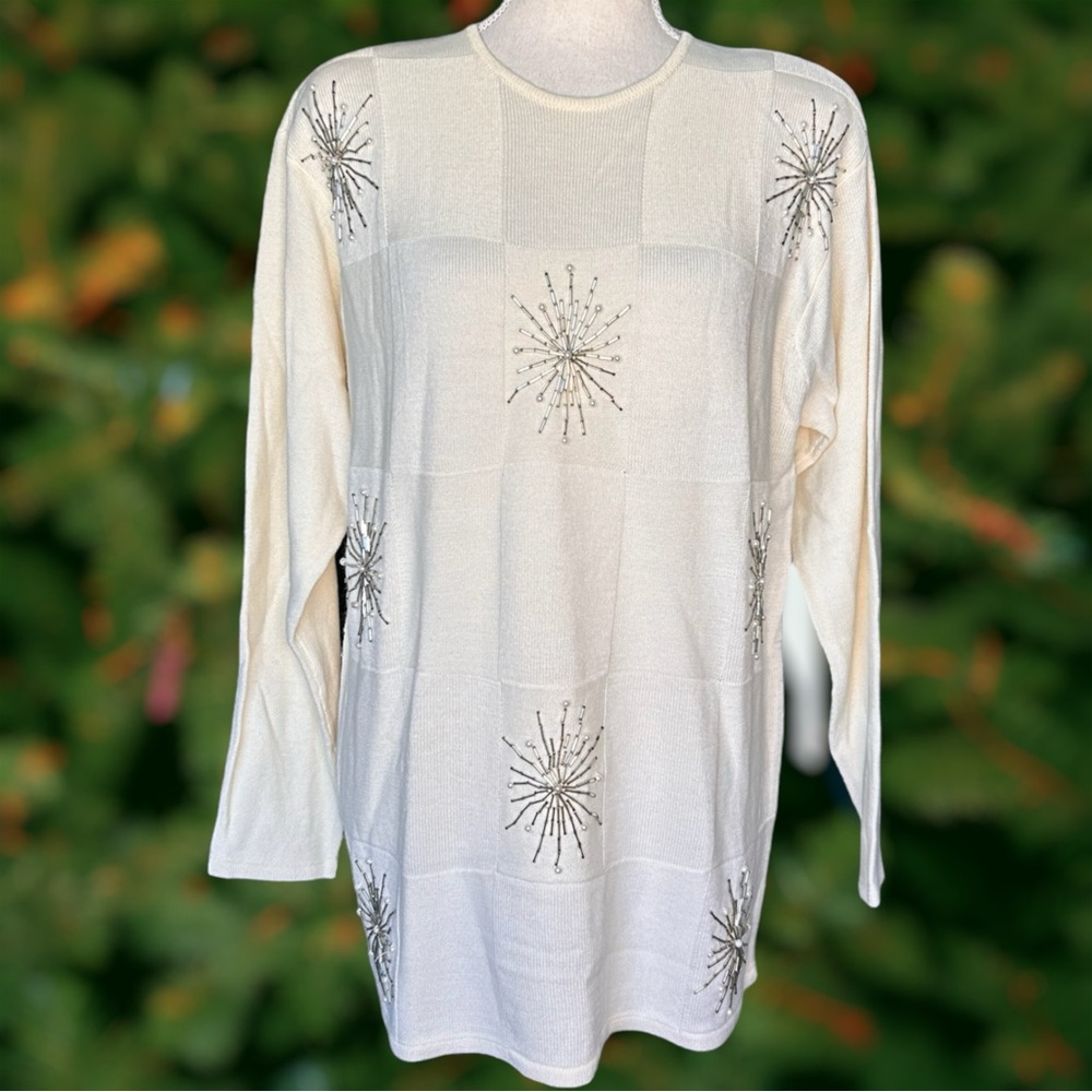 NWT Liz Claiborne Wool Acrylic Beaded Snowflake Cream Ecru Sweater Size Medium